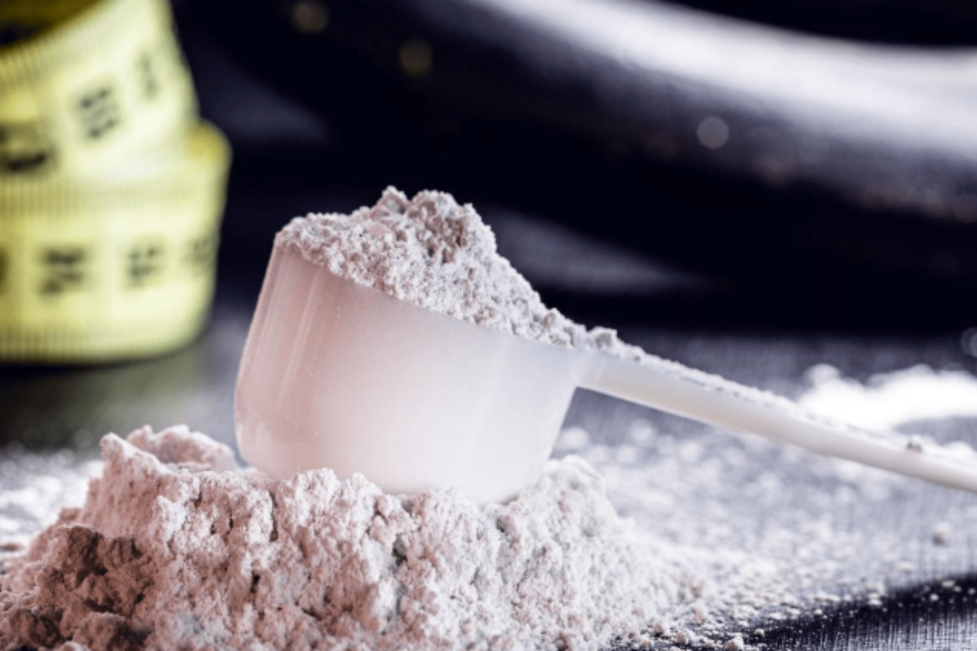 Read more about the article Unleashing Creatine: Benefits, Myths, and Side Effects